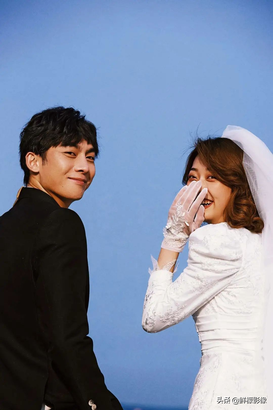 快来一睹超有电影感的婚纱照,电影同款婚纱照推荐