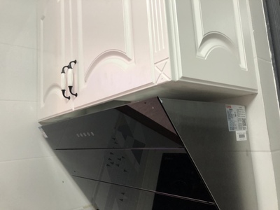 全屋定制烟机吊柜设计,油烟机与柜子齐平怎么设计柜子