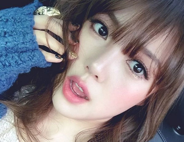 pony推荐的底妆,pony冬日水润妆