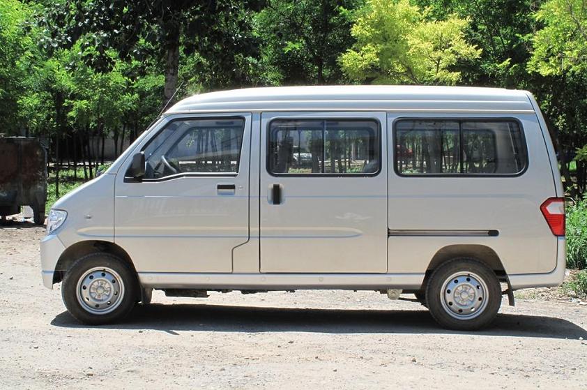 为什么面包车没有小轿车好开,为什么没有黑色的面包车