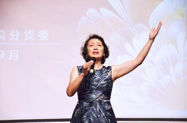 美女陈以心照片,演员王伟平与妻子