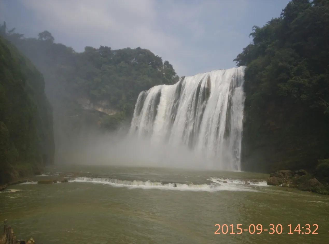 黄果树荔波小七孔苗寨镇远两日游,千户苗寨梵净山黄果树三日游