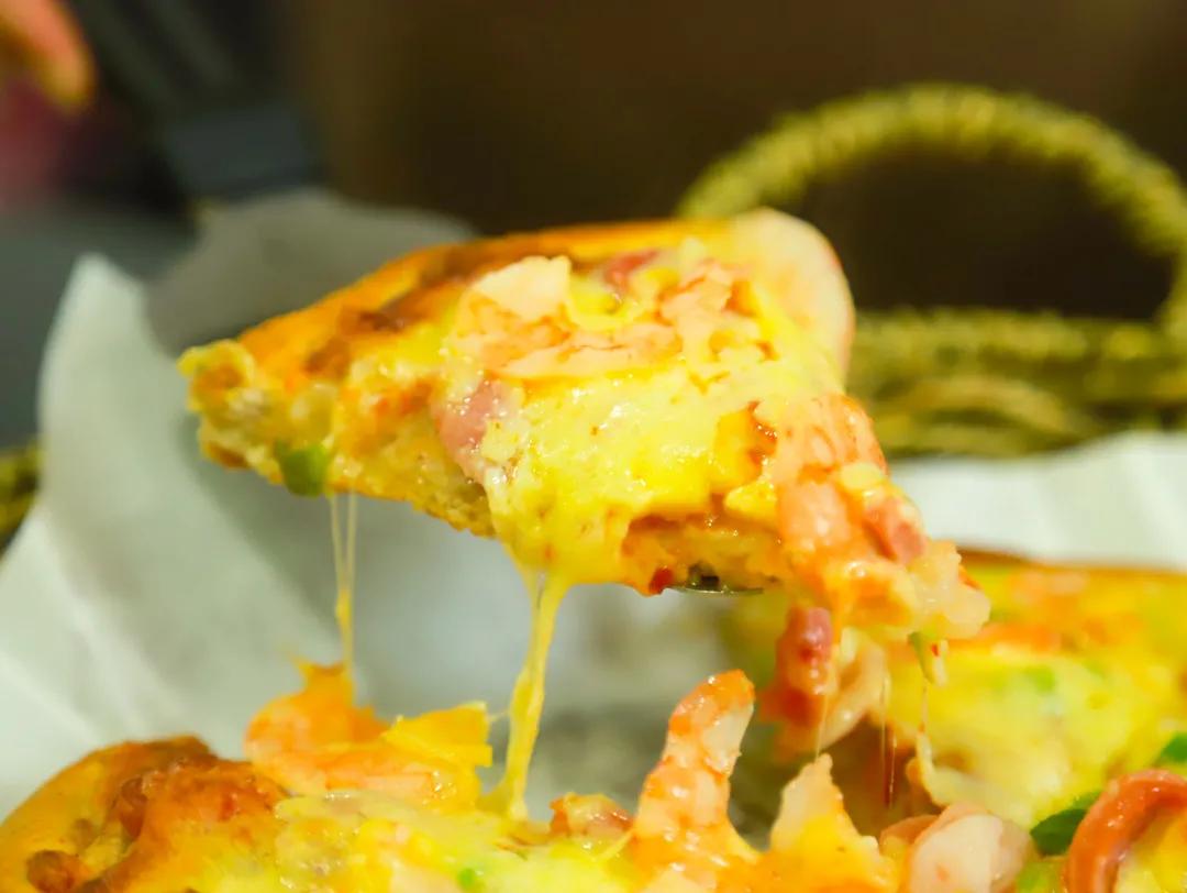 山东《都市天地》｜号称披萨届的“扛把子”来啦，超值特惠