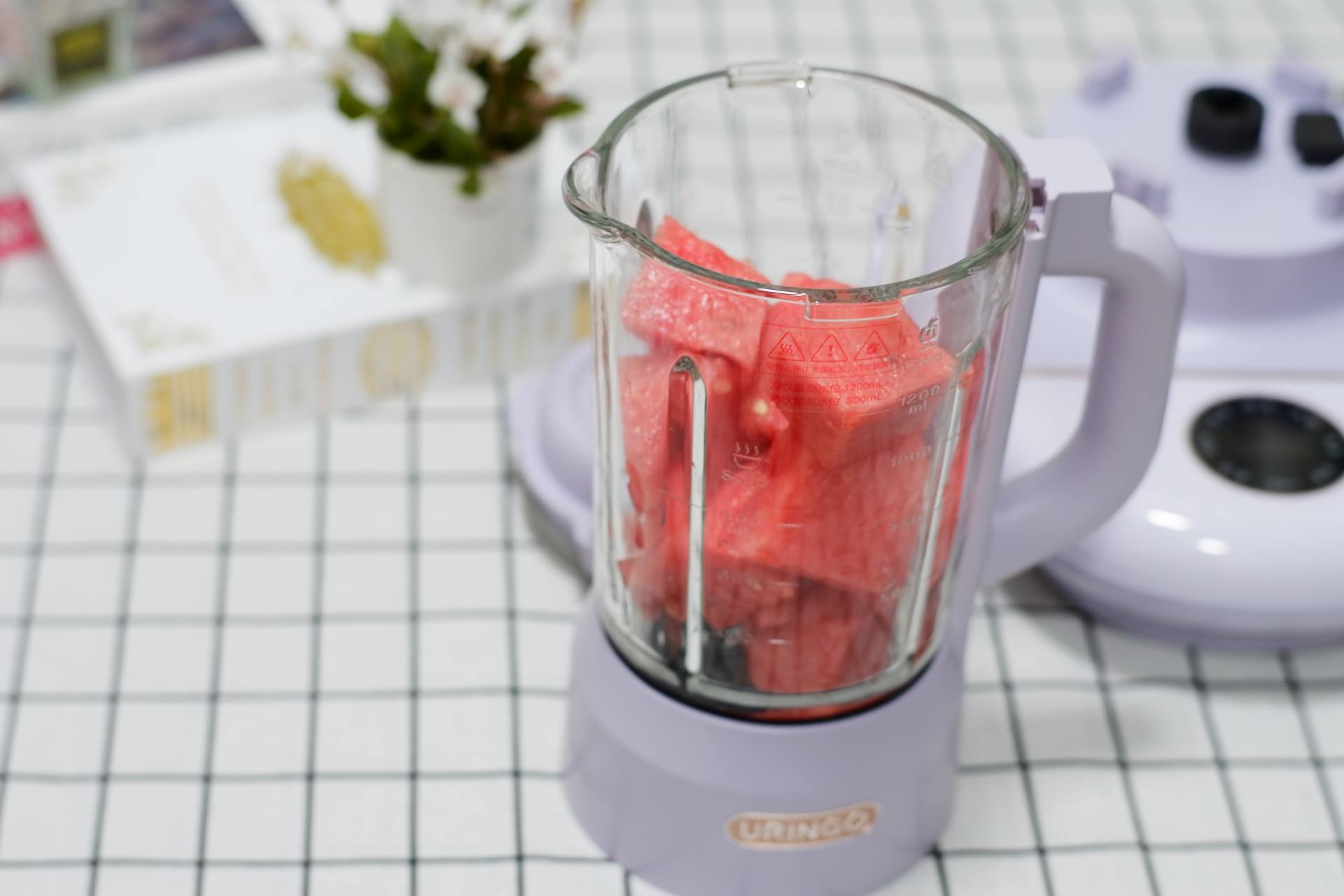 小破壁机是大宇好还是七彩叮当好,七彩叮当破壁机多少钱一台