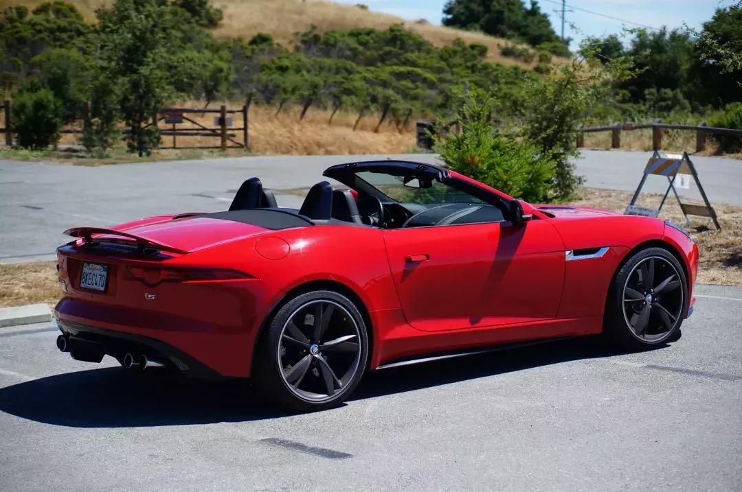 试驾捷豹ftype2021,捷豹f-type3.0t试驾