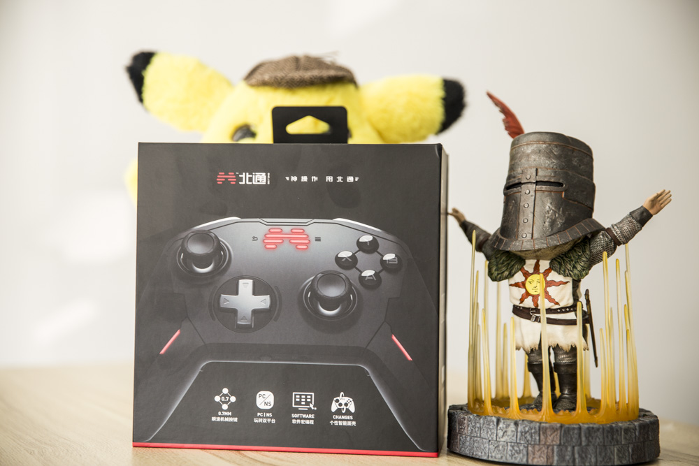 机械按键手柄,北通宙斯手柄优点和缺点