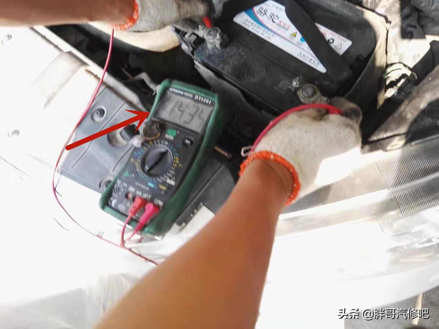 发动机搭铁不良故障的表现是什么,发动机搭铁不良导致发动机高温