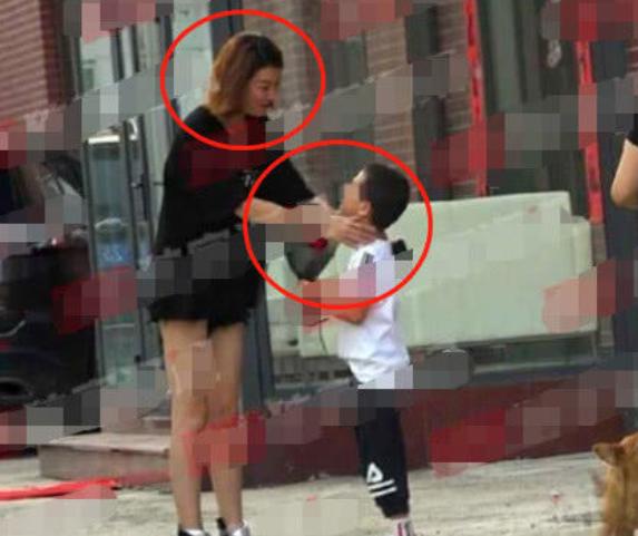 王宝强女友冯清分手了吗,王宝强女友冯清离过婚吗