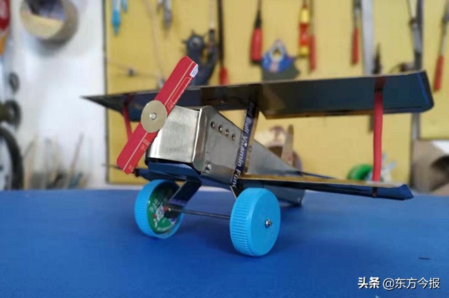 易拉罐改装垃圾分类,易拉罐塑料瓶废物改造