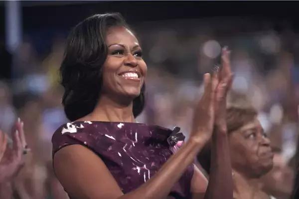 从小被夸大的孩子会出现什么问题,那些被夸大的孩子