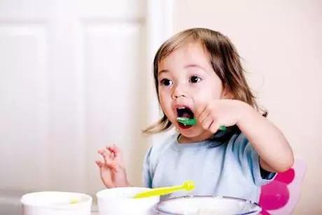 怎么让宝宝长肉不胖,宝宝瘦小不长肉不长个怎么推拿