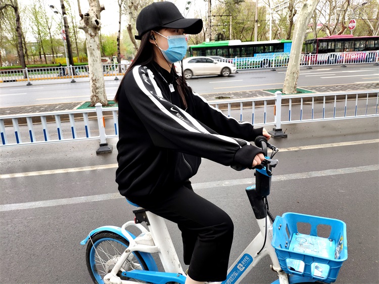 爱国者w06耳机,教你选蓝牙耳机