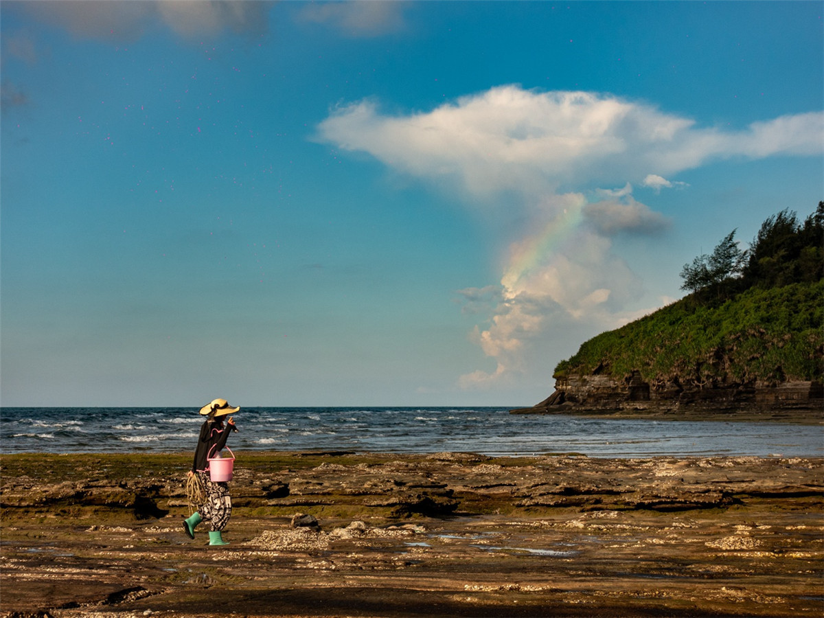 广西北海涠洲岛的火山岛介绍,涠洲岛是中国最年轻的火山岛吗