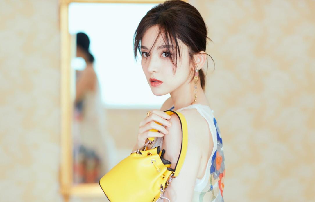 戏没拍好被导演骂,娜扎照片遭吐槽