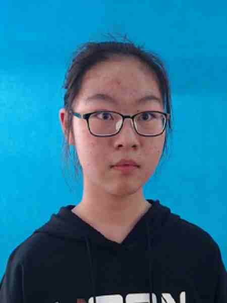 新野县实验中学万丰凯以564分成为2020年南阳中招状元