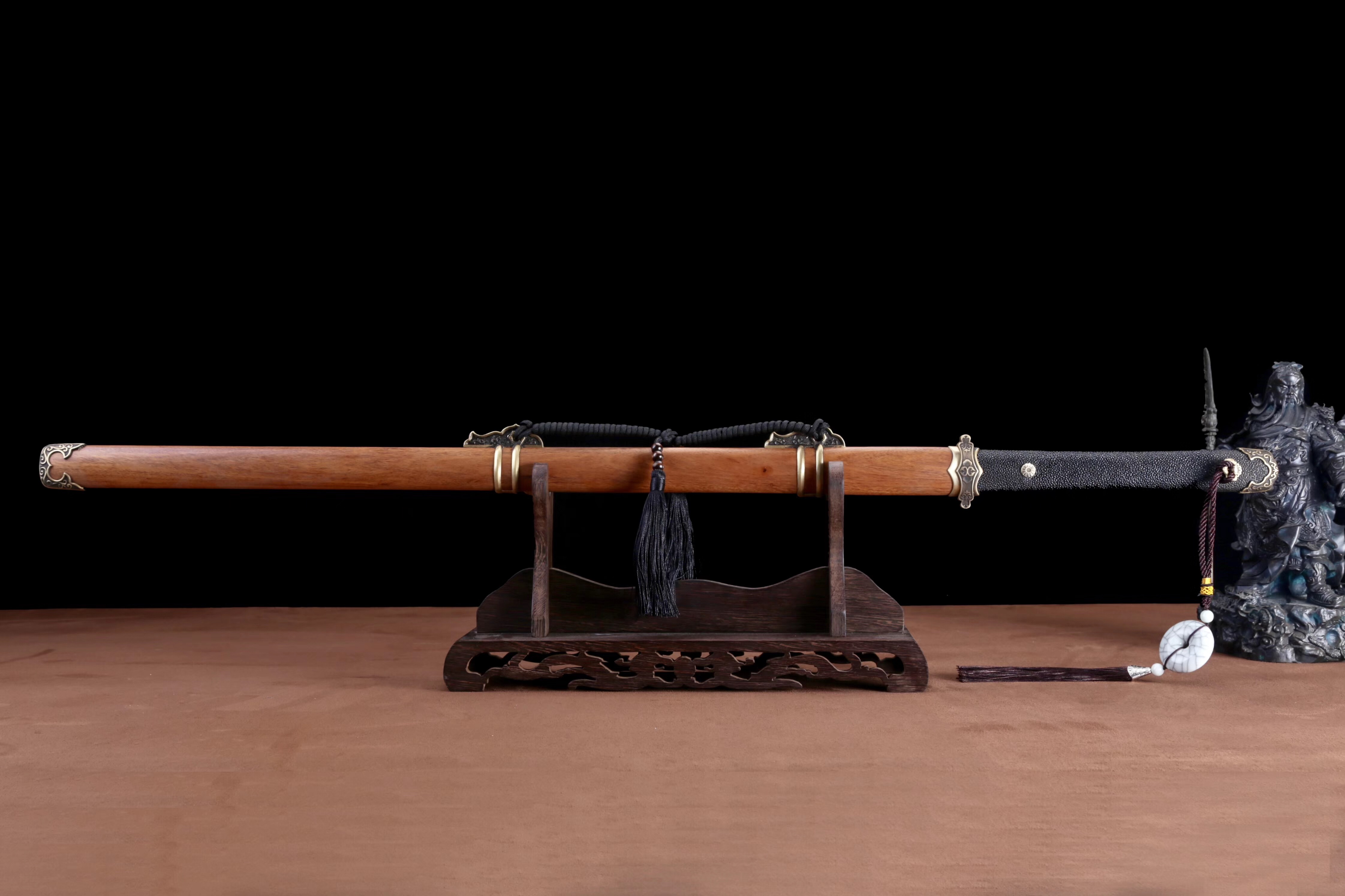 百炼钢花纹钢高锰钢的区别,百炼钢和千层钢的区别