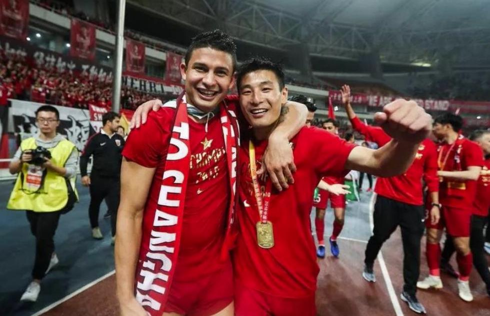 与日本、澳大利亚等强队同组，国足12强出线的概率有多大？