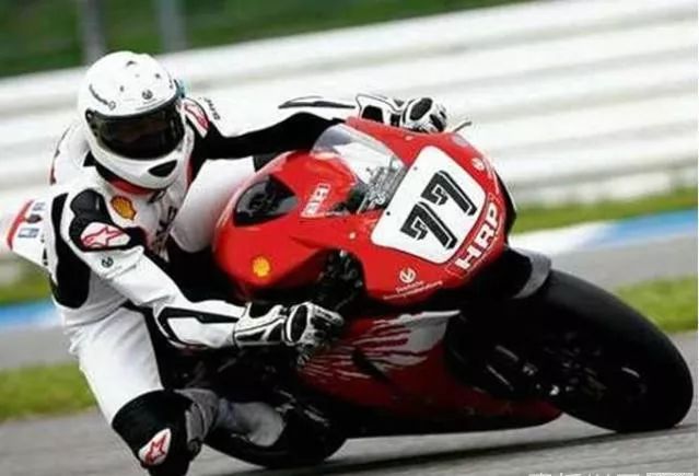 舒马赫玩滑雪的视频,舒马赫滑雪