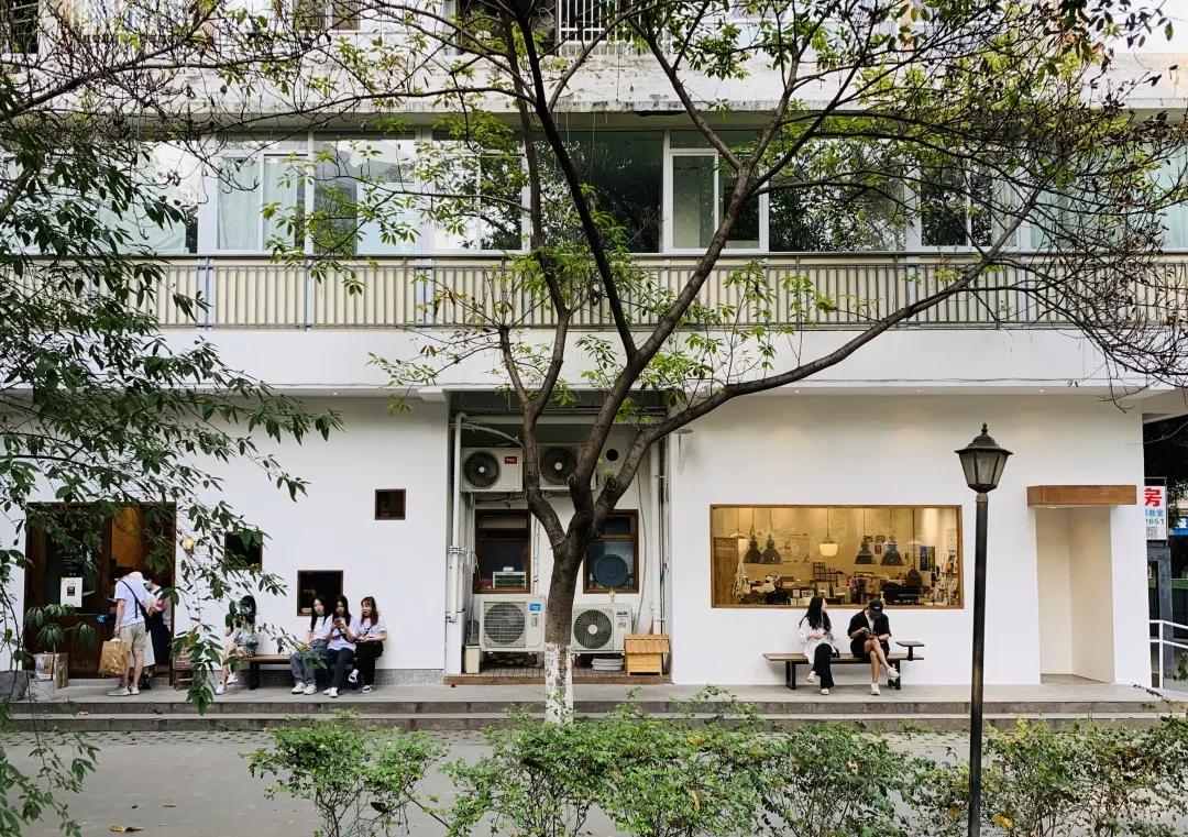 用阅读触摸成都|在成都不能错过的10家书店(下)