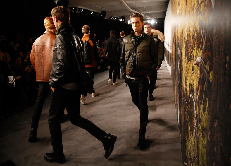 机能风工装靴穿搭,百搭风工装靴