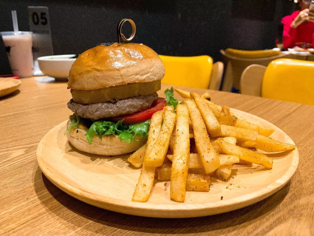 各家汉堡店的汉堡,什么汉堡店汉堡最好吃