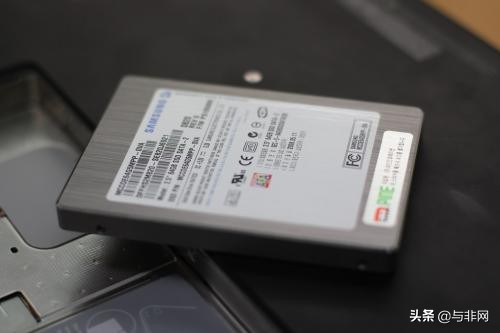 nand闪存芯片设备难研发么,nand芯片投资价值