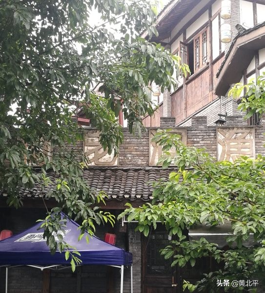 巴南区龙洲大道鱼洞老街,重庆巴南区鱼洞老街味道