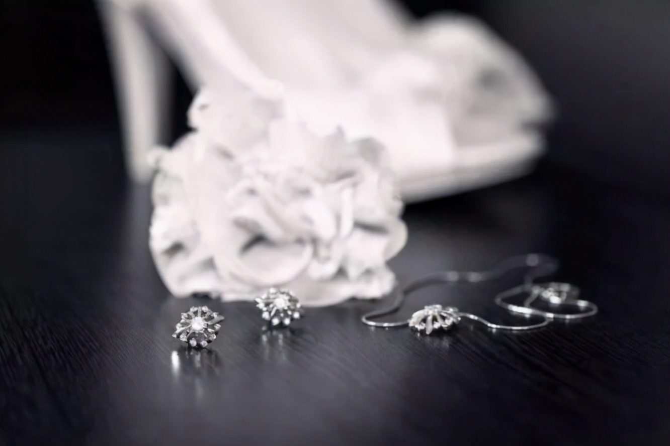 金首饰可标9999吗,黄金首饰标注s925