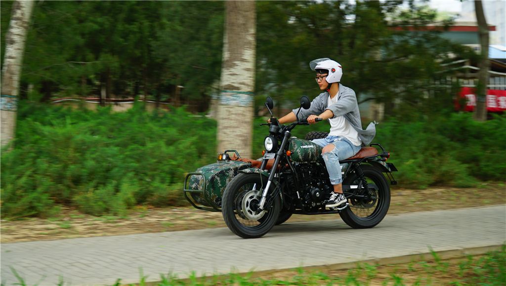 银钢300边三轮复古版缺点,银钢300挎斗三轮摩托车