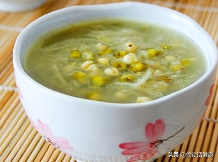 绿豆汤清热解毒清凉一夏,炎炎夏日唯有绿豆汤最清凉解暑