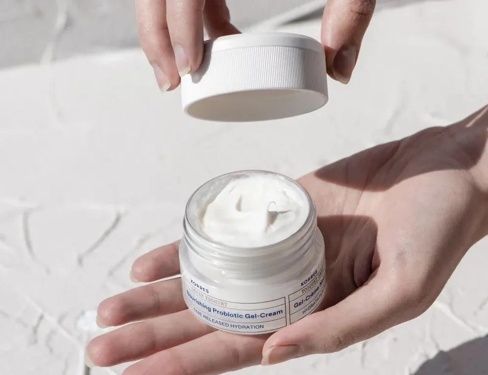 晒黑怎么变白吃什么,晒黑了怎样变白吃什么