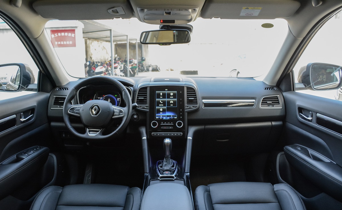 一个天上一个地下天壤之别,科雷傲和奇骏比