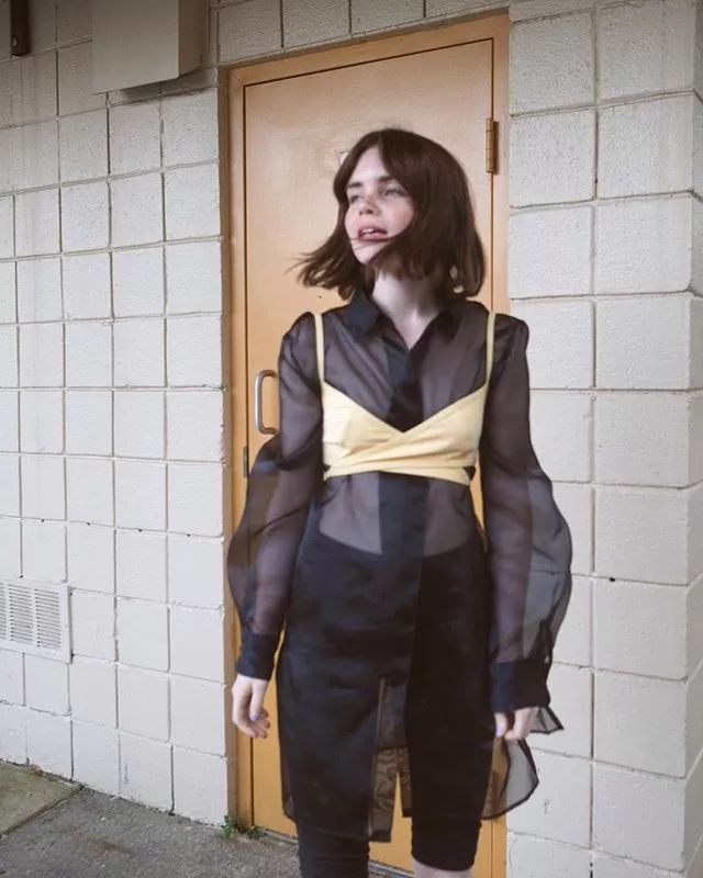 适合微胖小个子女生的衣服店铺,微胖小个子衣服穿搭