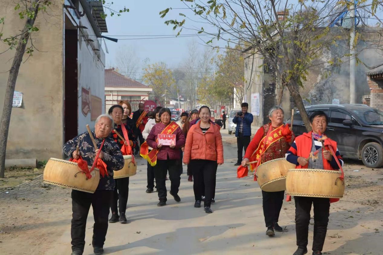 评文明村奖励,乡镇评选村级好人倡导文明新风尚