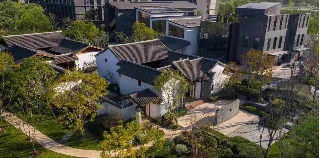 西昌回成都自驾推荐哪里中途住宿,西昌附近酒店三人间推荐住宿