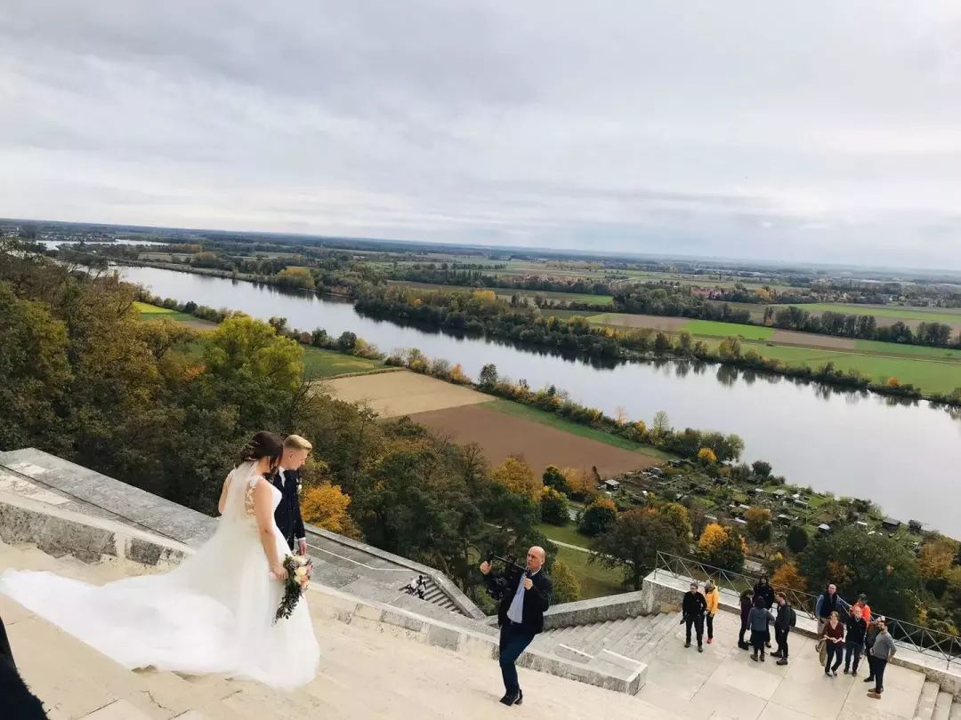 因戈尔施塔特购物村攻略,最后的疯狂全文免费阅读