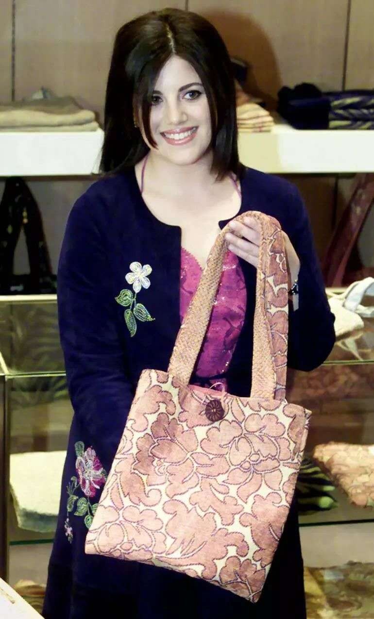 “拉链门”事件:美国著名的性丑闻,总统2年内与实习生有染10次