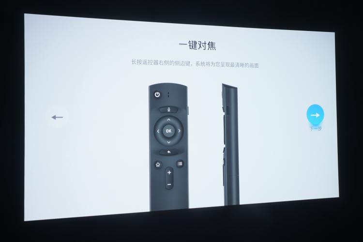 当贝投影f3对比灯泡机,当贝f3投影灯泡