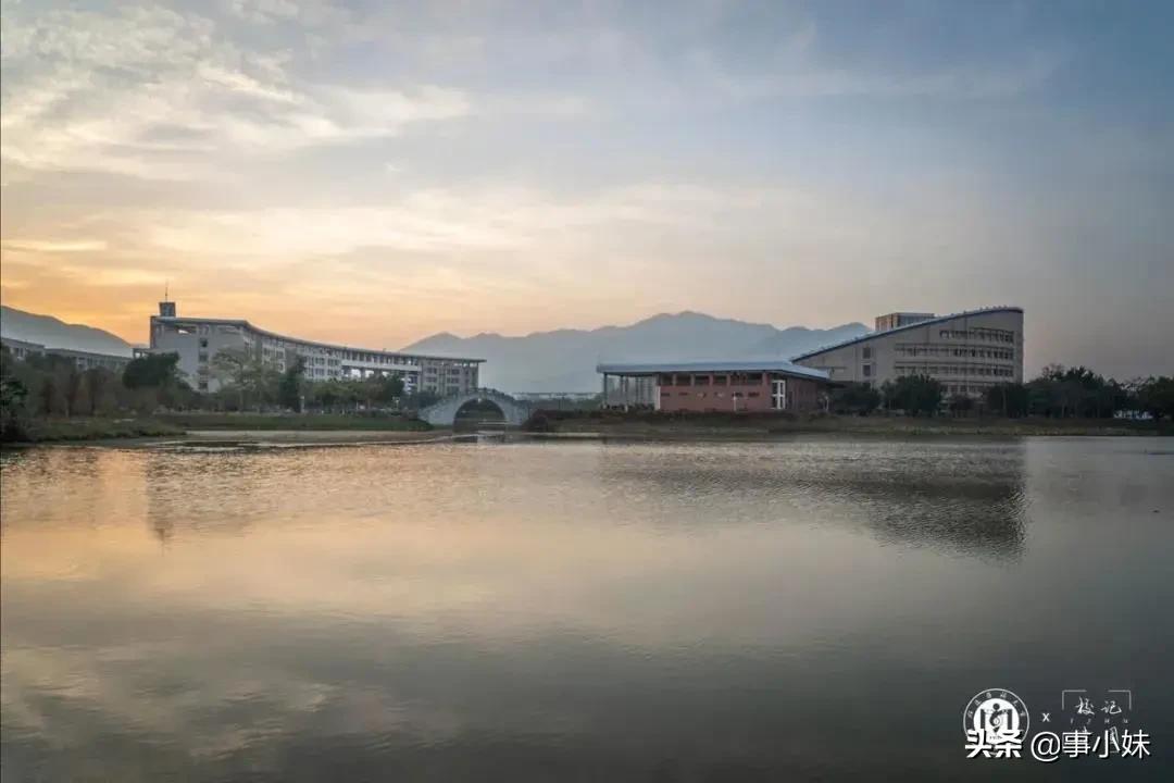 福医大上学怎么样,我劝你千万不要惹学医的女生