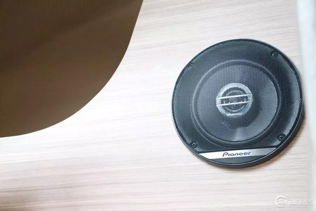 能过限高杆的房车,能过限高的进口房车