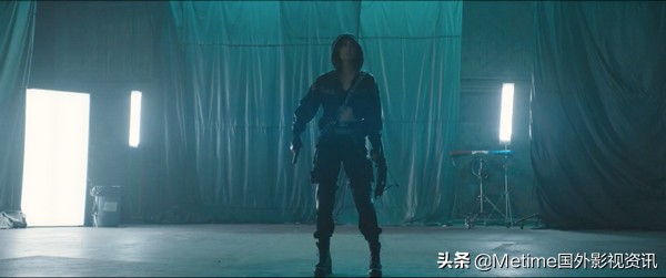 猛禽小队小丑女出场,猛禽小队和哈利奎恩小丑扮演者