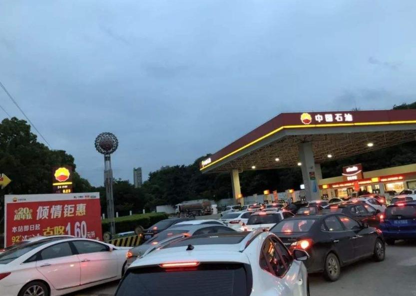 私营油站洗车赚钱吗,免费洗车加油站挣钱吗