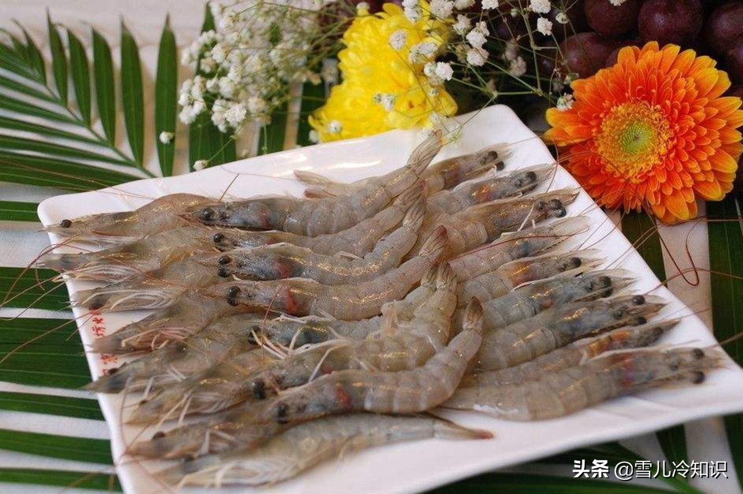 虾和维生素c为什么可以生成砒霜,维生素c和虾要间隔多久能吃