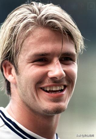 做牙齿美白的明星,明星的牙齿美白