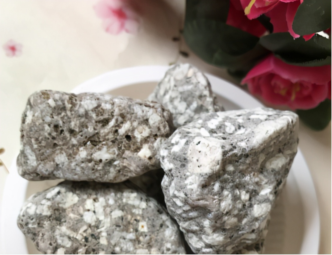 别再相信什么麦饭石不粘锅了！这玩意压根不存在？