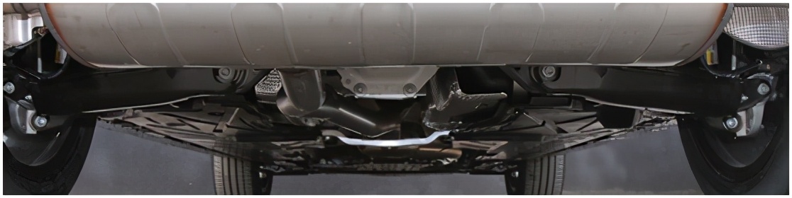 深度试驾奔驰glk300,24款奔驰glc300l豪华7座试驾