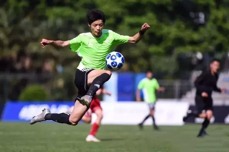 中南大学男子足球队,中南大学足球队全国四强