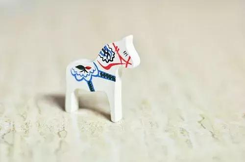 微信个性签名搞笑幽默短句图片,个性签名简短又内涵幽默