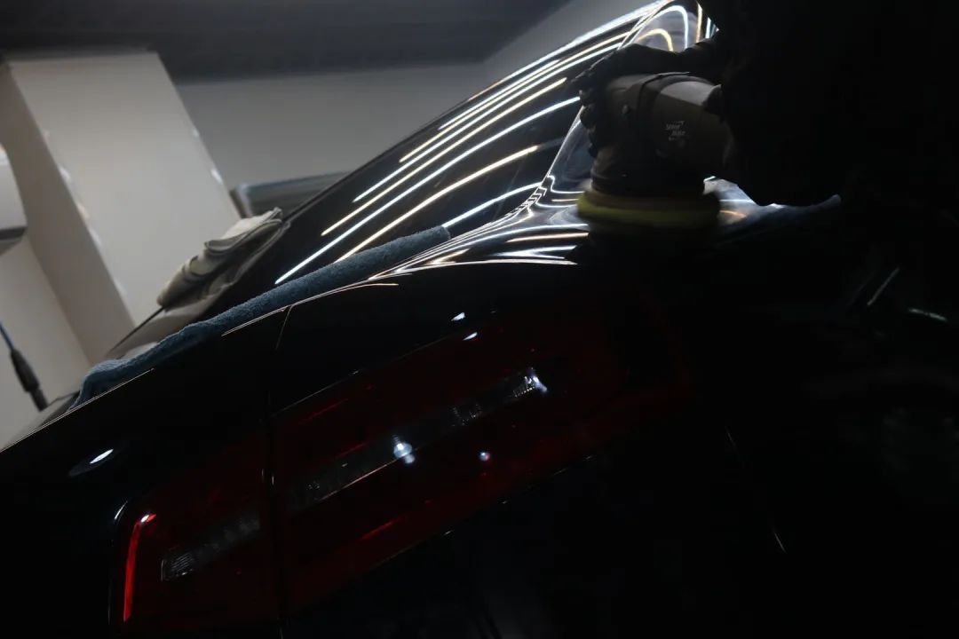 怪兽搞老车：翻新一辆残破生锈的柴油版奥迪A6，翻新后变新车