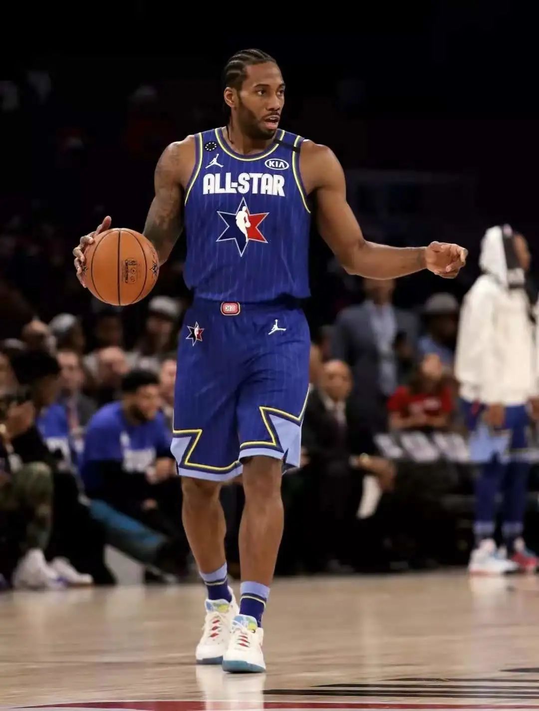 nb现在在国内有旗舰店嘛,nb现在能不能买